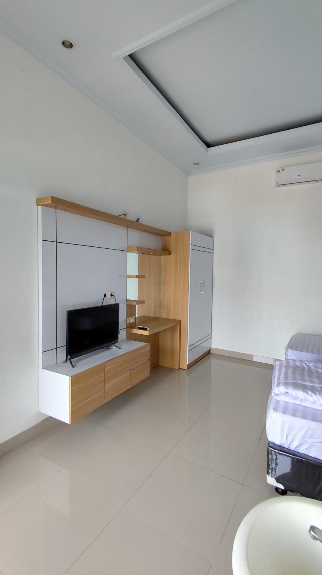 Backyard Guest House Banjar  Buitenkant foto