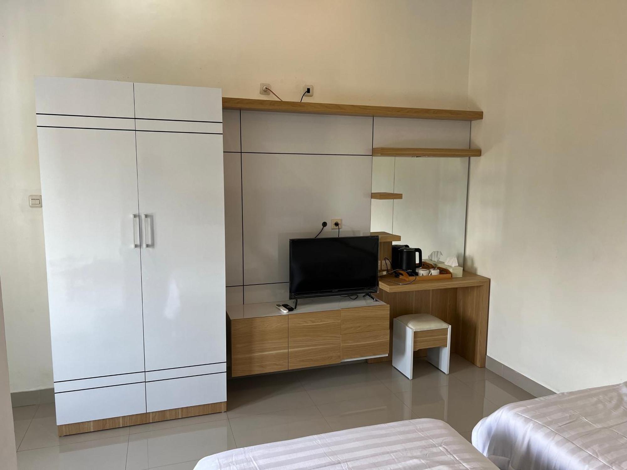 Backyard Guest House Banjar  Buitenkant foto